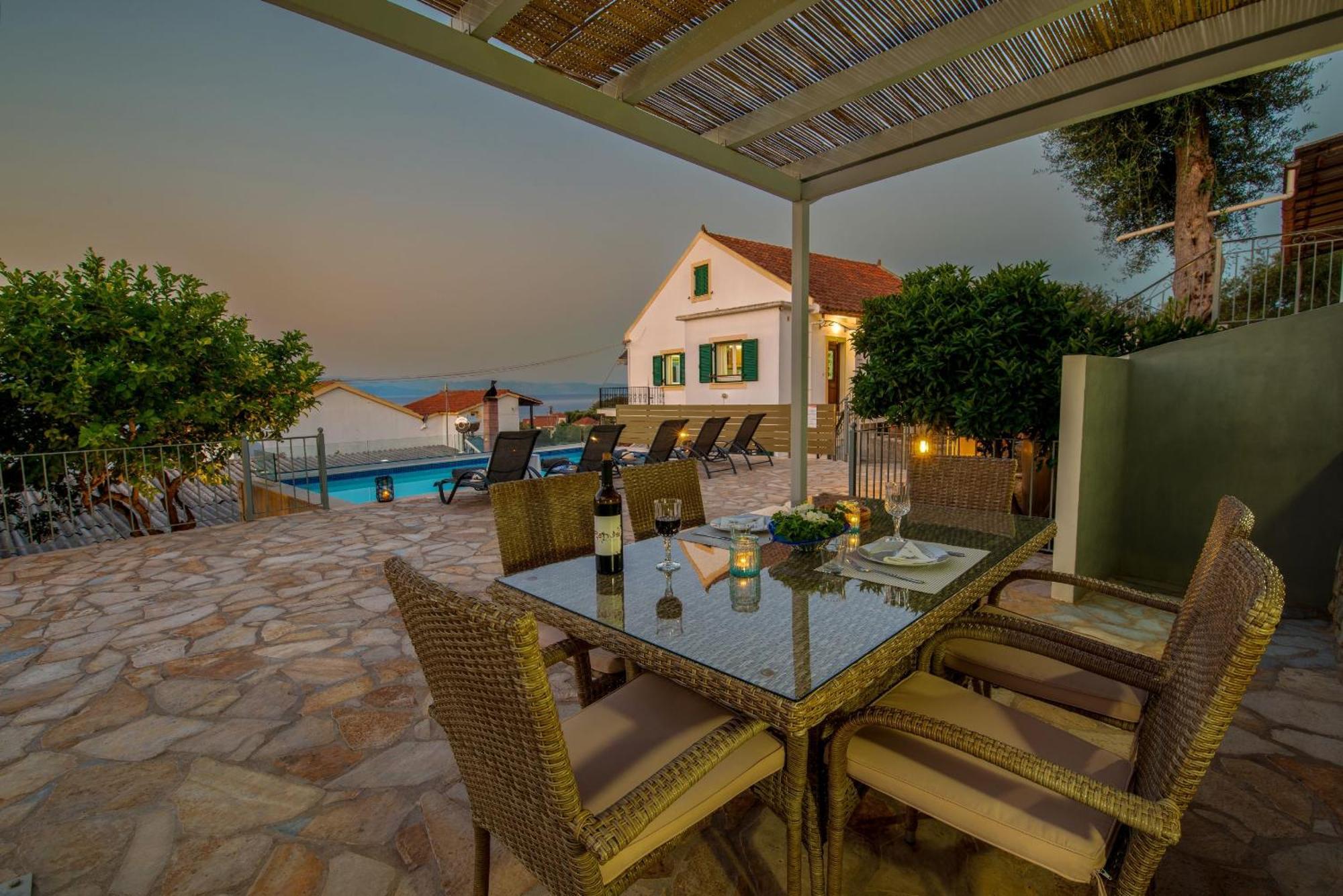 גאיוס Villa Thea Antonis מראה חיצוני תמונה