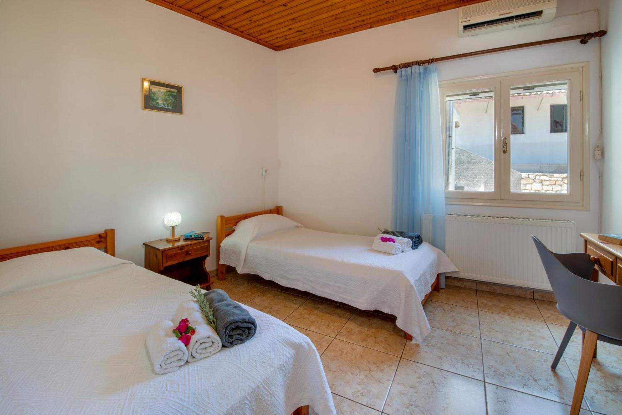 גאיוס Villa Thea Antonis מראה חיצוני תמונה